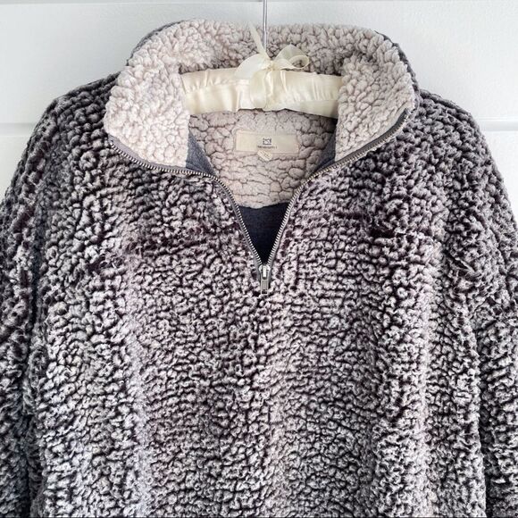 Thread & Supply Wubby Sherpa Pullover Sweatshirt Size Large - Picture 6 of 16